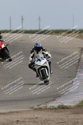 media/Sep-10-2023-Pacific Track Time (Sun) [[44210541ad]]/Group C/1140pm (Outside Grapevine)/